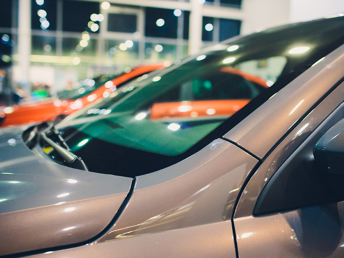 カーディーラー様の専売品として、プレミアムに相応しい施工品質を実現